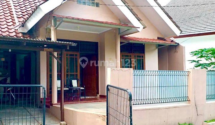 Rumah Dijual di Jombang Ciputat Dekat Stasiun 1