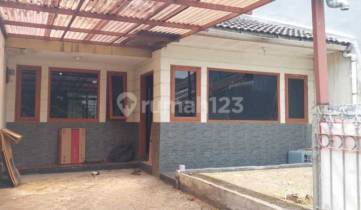 Affordable Good House with SHM in Sayap Baojong Raya, Cijerah 2