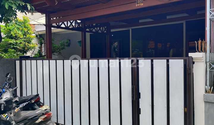 Good, Ready-to-Live Affordable House in Kembar, Bkr 2