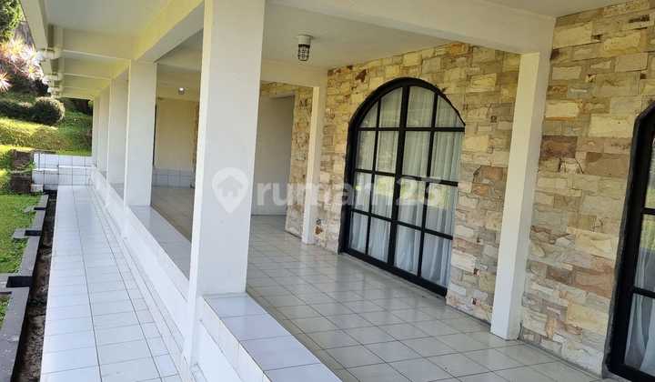 Villa Murah Furnished Bagus Best View SHM di Pagerwangi Punclut