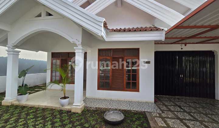 Rumah Murah Siap Huni Bagus Shm Di Jalan Pesantren Antapani