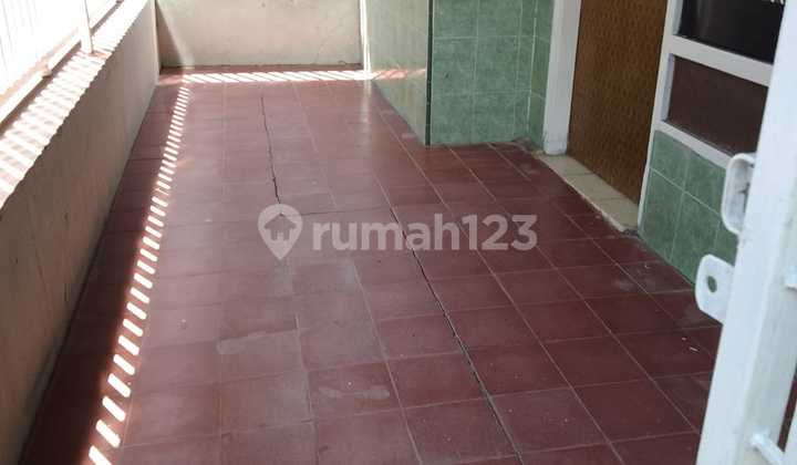 House Near Kediri Town Square and Kediri City Office Area 2