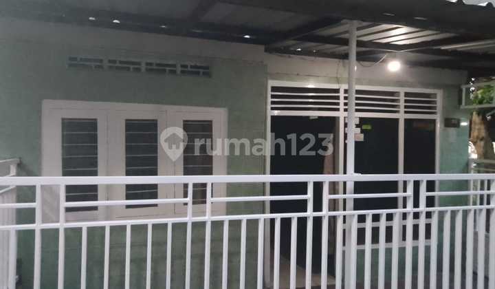 House Near Kediri Town Square and Kediri City Office Area