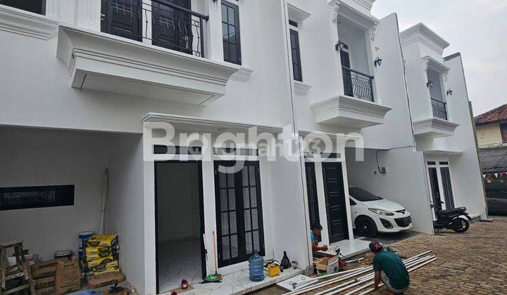 Rumah Cantik Minimalis Di Jakarta Selatan Lokasi Strategis Harga Menarik ,dekat Toll Antasari 2