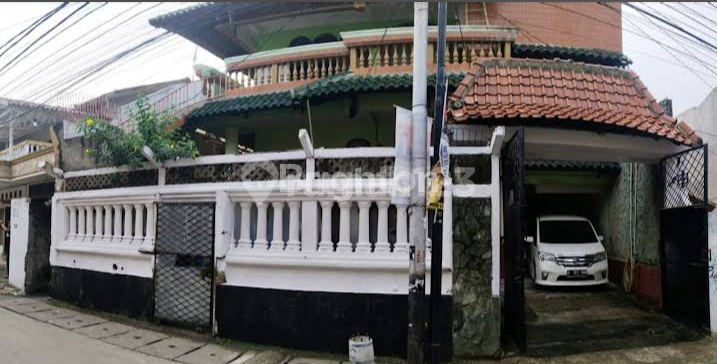 RUMAH ADA KOS KOSAN LOKASI SANGAT STRATEGIS DI KEBON BARU TEBET