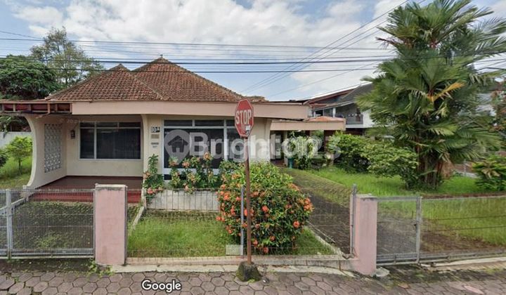 RUMAH DEKAT JALAN PROPINSI MAGELANG 1