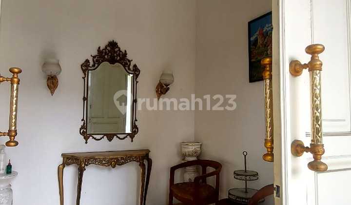 Rumah Cipete Selatan Bagus Terawat Bangunan Kokoh Parkir Luas Strategis