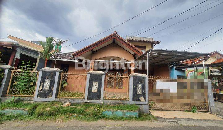 RUMAH PINGGIR TOLL ANDARA JALAN LEBAR TERAWAT BAIK MURAH 1