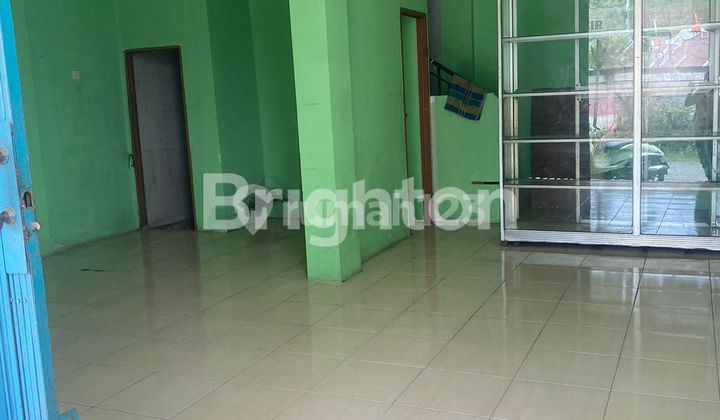 KIOS DUA PINTU DI JALAN RAYA PADAT PENDUDUK DAN RAMAI SAWANGAN 1