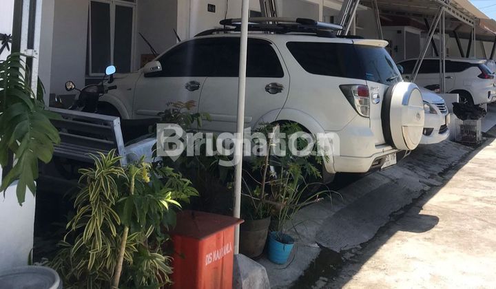 Dijual Rumah Bagus  Sudah Renovasi di Greenwood  Residence 2