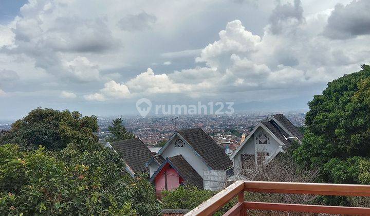 Di jual rumah baru minimalis dengan view kota bandung 2