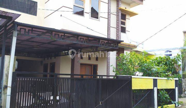 Rumah bagus di Jalan cijambe 2 Lantai 1