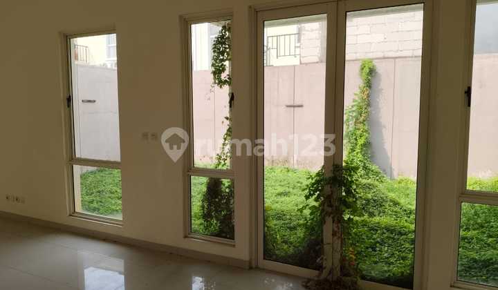 For Rent Beautiful 2-Story House in Cikupa Tangerang 2