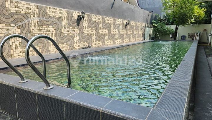 Dijual Cepat Rumah Klasik Modern Lokasi di Karawaci Tangerang 2