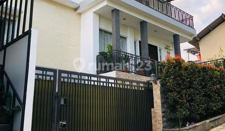 Dijual Rumah 3 Lantai Siap Huni Di Bandung Dijual Rumah 3 Lantai Siap Huni Di Bandung