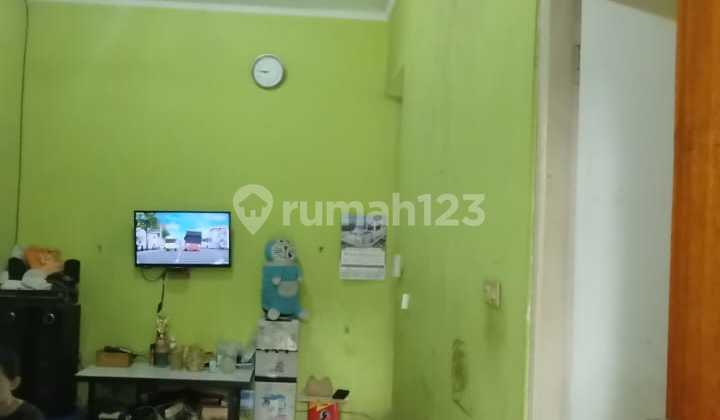 For Sale Comfortable Ready-to-Live Home in Strategic Location at Citra Raya 2