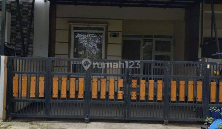 Disewakan Rumah Cantik Nyaman 2 Lantai Di Citra Raya 1