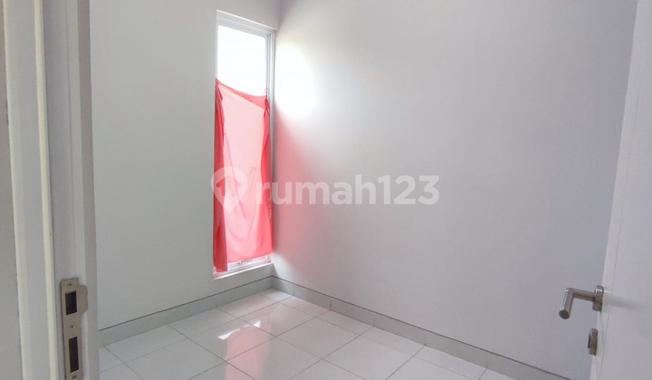  Dijual Rumah Minimalis Posisi Hook Di Pasar Kemis Tangerang 2