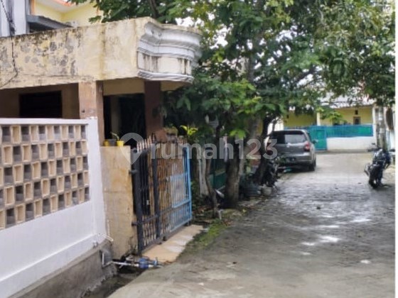 For Sale: Beautiful Move-In Ready House in Panongan, Tangerang 2