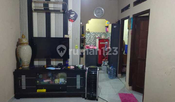 For Quick Sale House in Citraswarna Prtama Housing, Klari, East Krawang