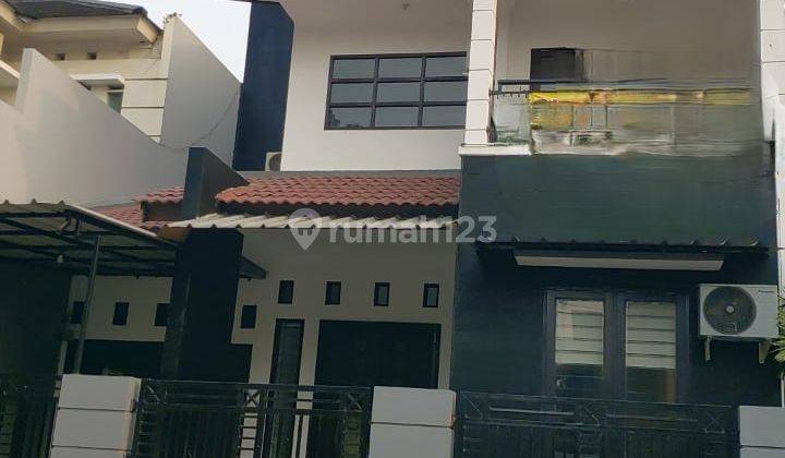 Disewakan Rumah 2 Lantai Diperum Jatibening Bekasi Selaan 1