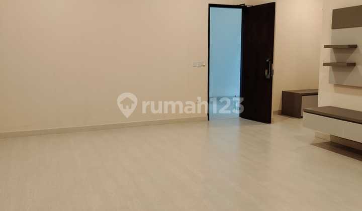  Jual Rumah Baru 3 Lantai, Sutera Onyx di Alam Sutera 2