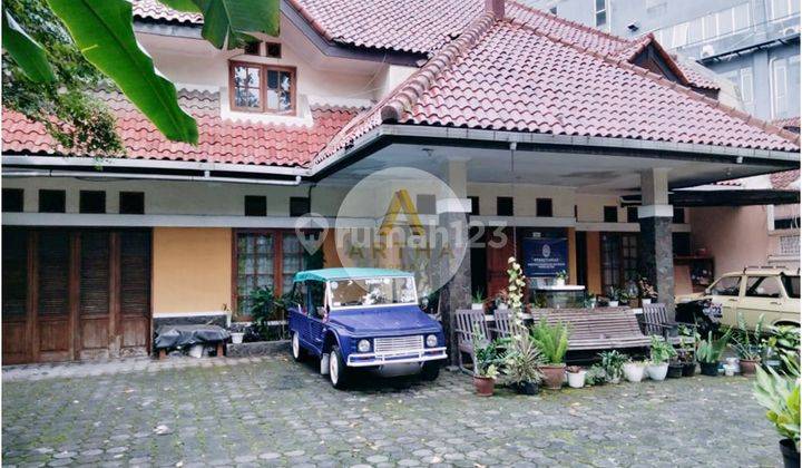 Rumah Mainroad Sayap Dago Bandung Dekat Kampus Unisba Strategis 1