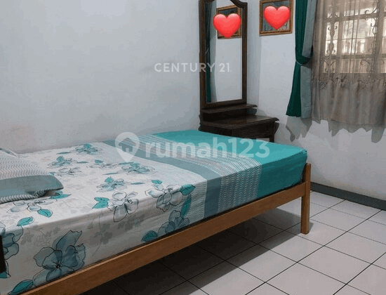 Jual Cepat Rumah 4 Kamar Tidur Di Komplek DPR Kemanggisan
