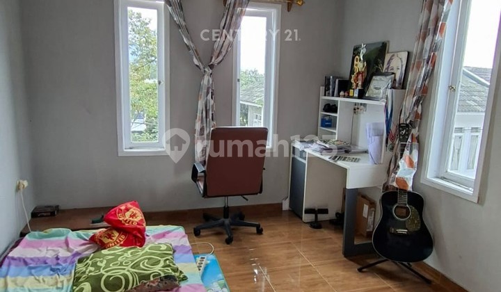 Rumah 2 Lantai Asri di Cikutra Cimenyan Cibeunying Jual Cepat Rumah 2 Lantai Asri di Cikutra Cimenyan Cibeunying Jual Cepat