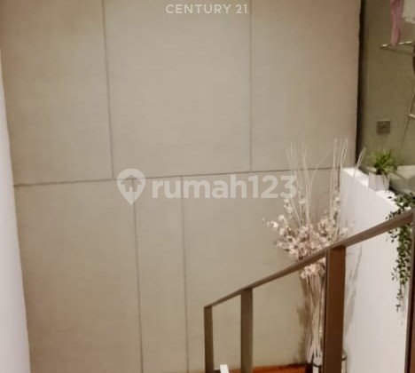 Luxury Ready-to-Occupy 4-Bedroom House in the Heart of Sudirman Palace City 2