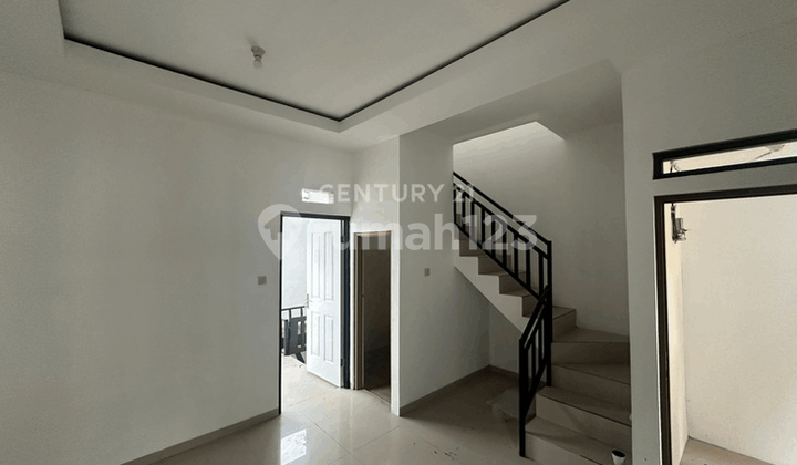 Two-Story House Ready to Occupy Near IKEA Kota Baru Parahyangan Two-Story House Ready to Occupy Near IKEA Kota Baru Parahyangan