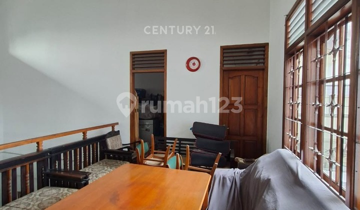 House in Pasteur close to Maranatha University suitable for boarding. 2