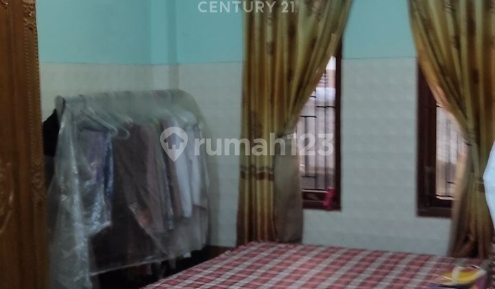 4 Bedroom House in the City Center of Bandung, Tegalega Moch Toha