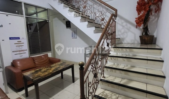 2-Storey Shop House Ready to Occupy, Suitable for Business in Arcamanik Antapani 2