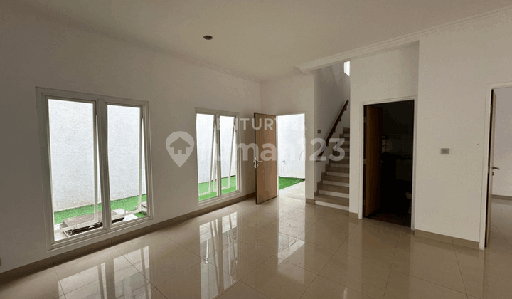 Rumah Baru 2 Lantai Siap Huni Tengah Kota Mainroad Arcamanik 2