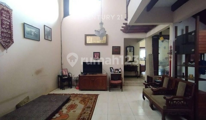 2-Story Well-Maintained House Ready to Live In Near Buah Batu Bypass 2