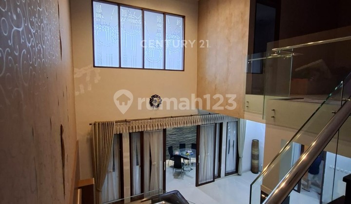 Rumah 2 Lantai di Batununggal Full Furnished Baru Renovasi Rumah 2 Lantai di Batununggal Full Furnished Baru Renovasi