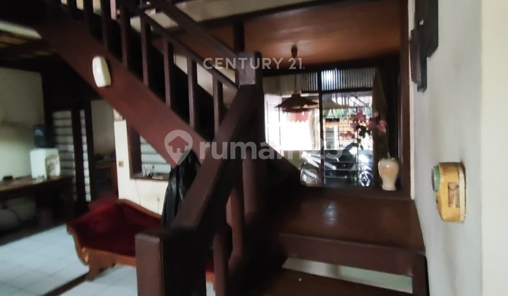 Rumah 2 Lantai Aksen Kayu Di Cijerah Cibeureum Cimahi Jual Cepat 2