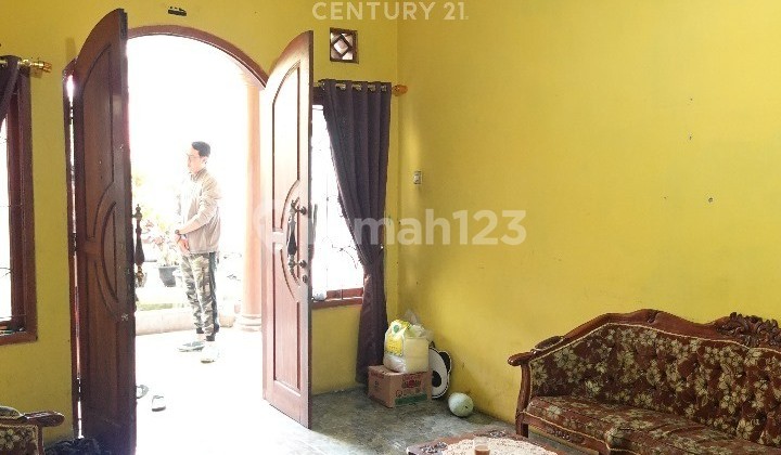 Rumah Luas 265 Meter Cocok Utk Usaha Atau Kos Feng Tay Buah Batu