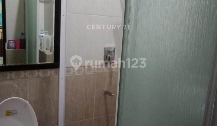Two-Story House with AC, Quick Sale, Taman Kopo Indah TKI. 2