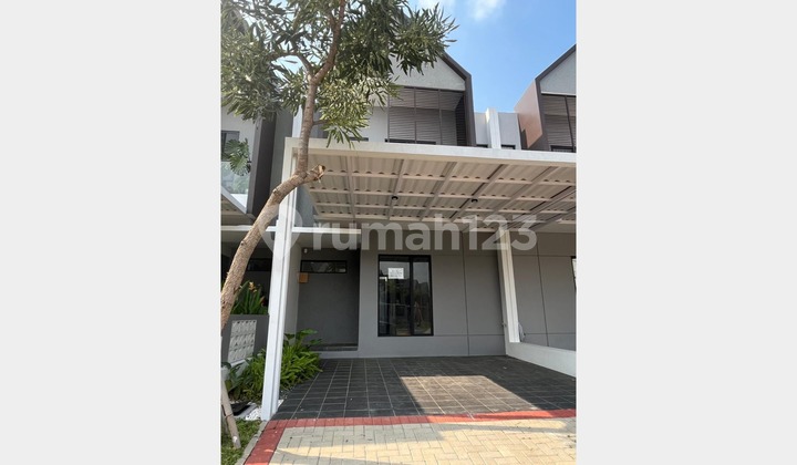 Dijual Rumah Siap Huni di Graha Hyra Melia Graha Raya Bintaro, Tangerang Selatan