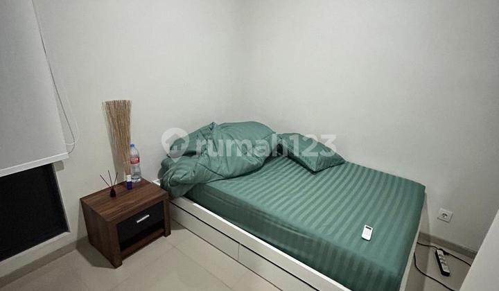 Rumah Bagus 2 Lantai Semi Furnished di Cluster Hyra Melia Graha Raya 2