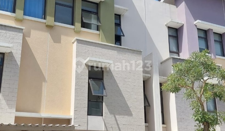 Rumah Kost² 3 Lantai Bagus Cluster Allogio Gading Serpong