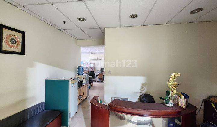 Dijual Cepat Office Space Dengan Balkon, View Tol di Grand Slipi Tower 1