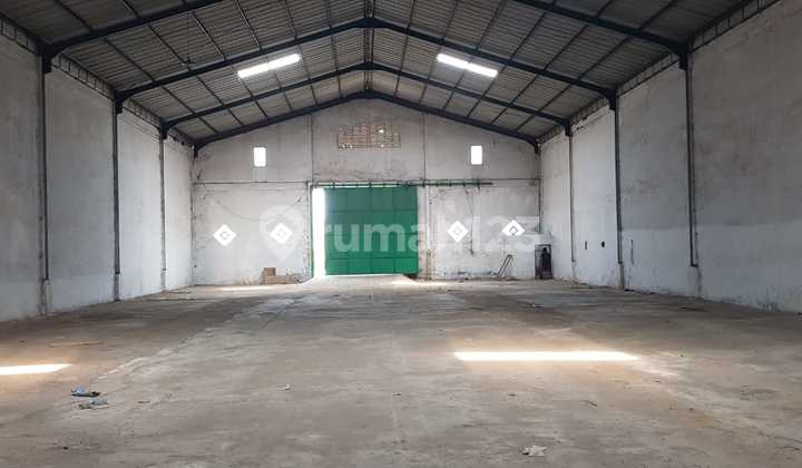For Sale, Spacious Warehouse 1583m2 in Pantai Indah Dadap Industrial Estate