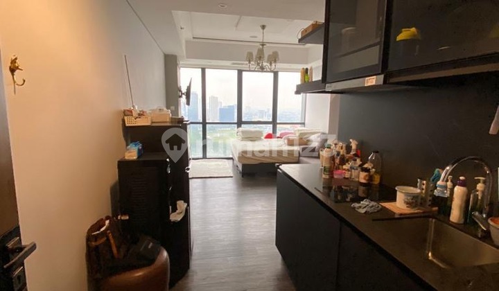 Jual BU banget Apartment 1 BR Bagus Furnished The Smith Alam Sutera 2