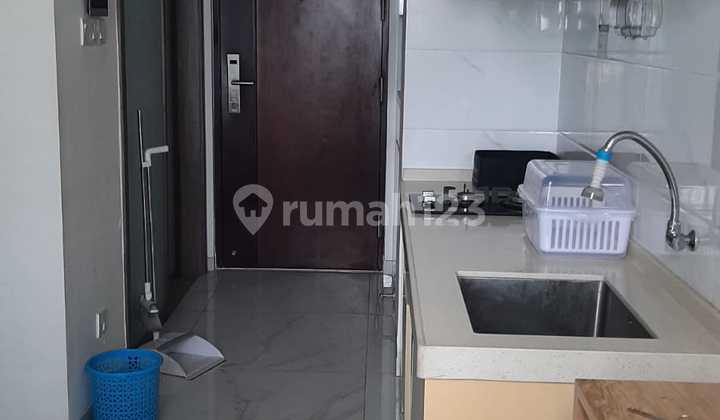 Nice Studio Type Apartment Sky House BSD Tangerang Nice Studio Type Apartment Sky House BSD Tangerang