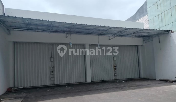 Ruko Bagus 180 m2 Siap Pakai di Graha Raya, Tangerang Selatan 1