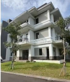 Rumah Cantik Strategis di Cluster di Sutera Winona, Alam Sutera (Prime Location) Rumah Cantik Strategis di Cluster di Sutera Winona, Alam Sutera (Prime Location)