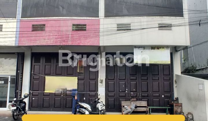 Ruko Pusat Kota Solo 3 lantai 1